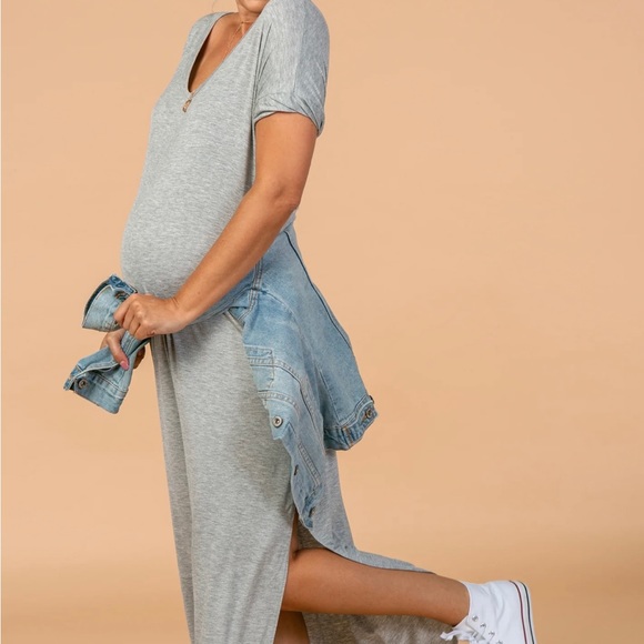 V Neck Maternity Maxi Dress - Picture 1 of 6